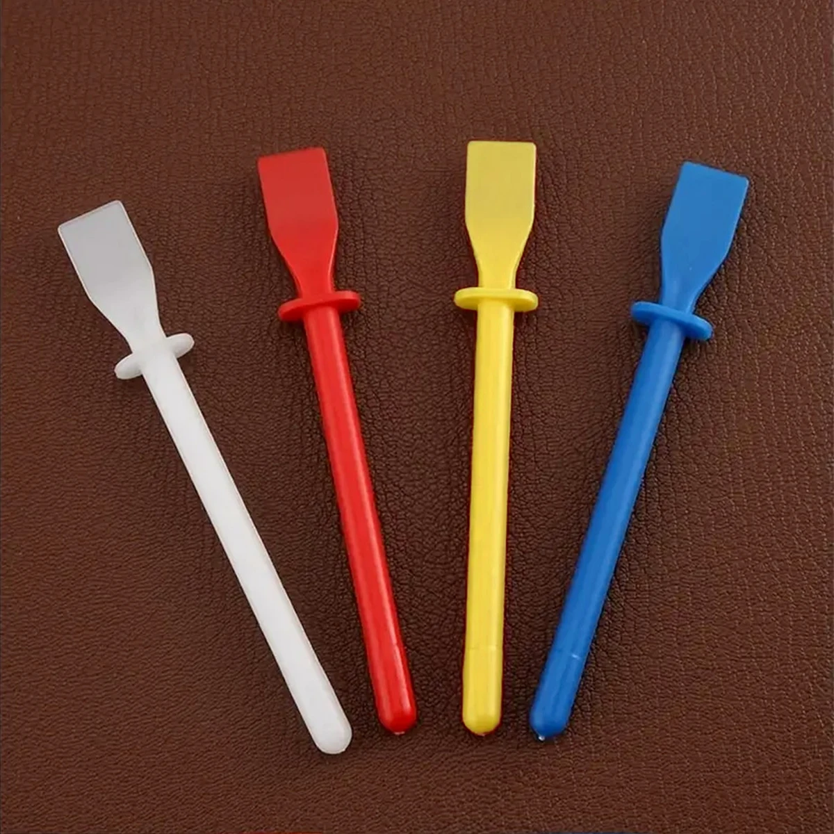 Polypropylene Spatula with Pai - Contact Cement Leather recensie en prijs